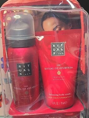 Rituals The Ritual of Ayurveda Balancing Body Cream & Foaming Shower - Red